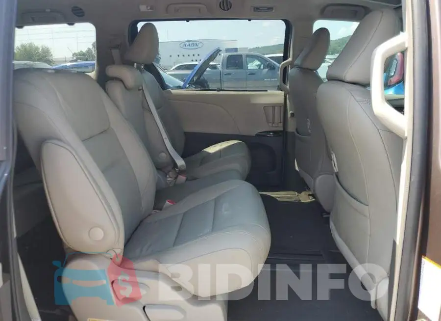 5TDYZ3DC5KS974328 Photo# 11