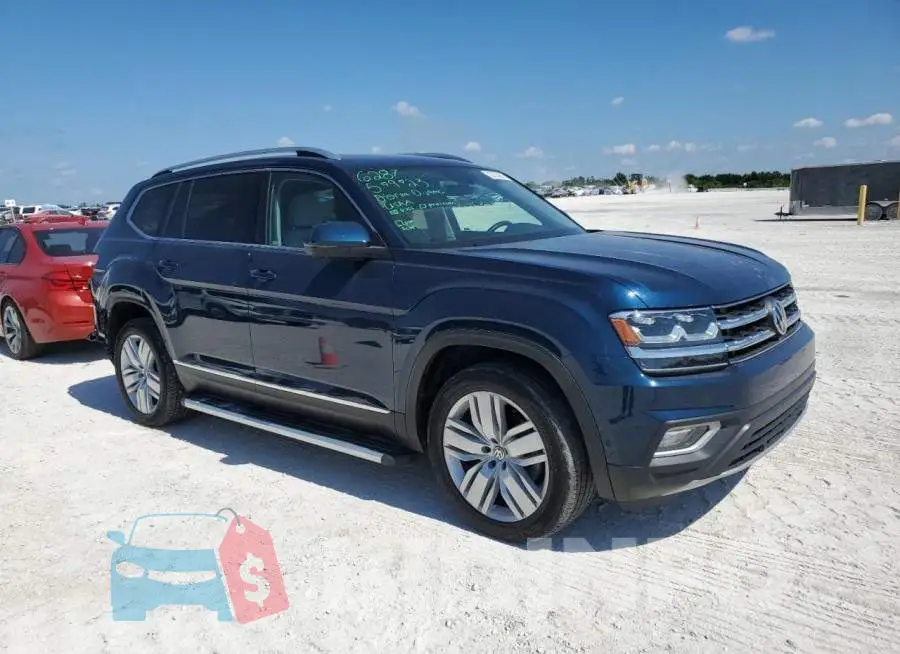1V2NR2CA0JC565939 Photo# 4