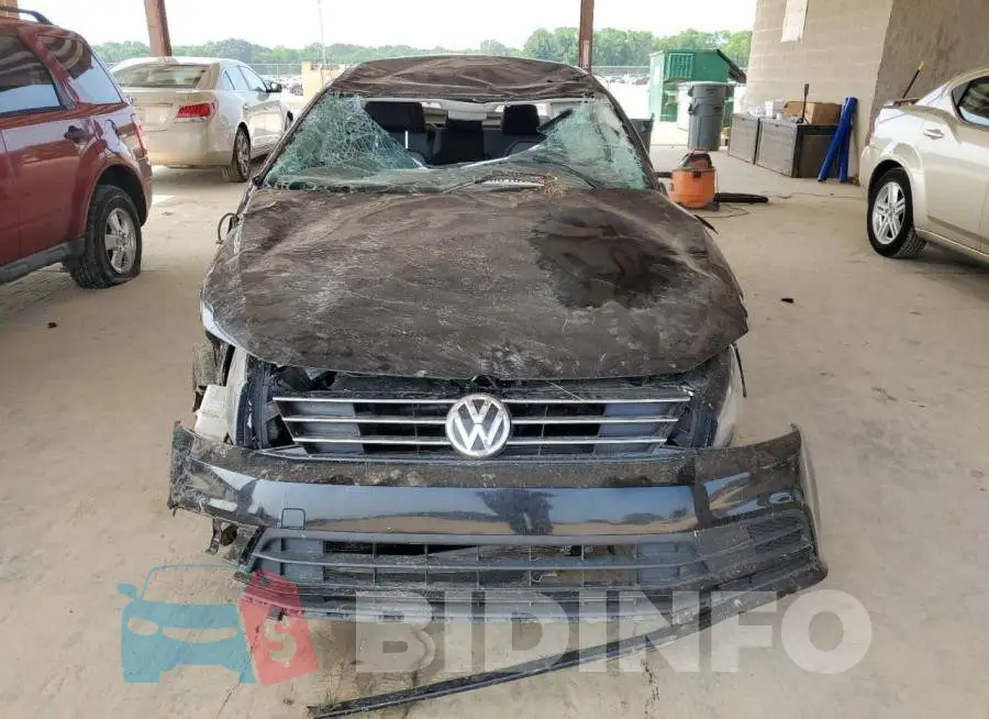 3VW2B7AJ3HM362087 Photo# 5