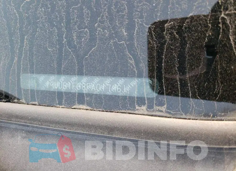 19UUB1F38FA017961 Photo# 12