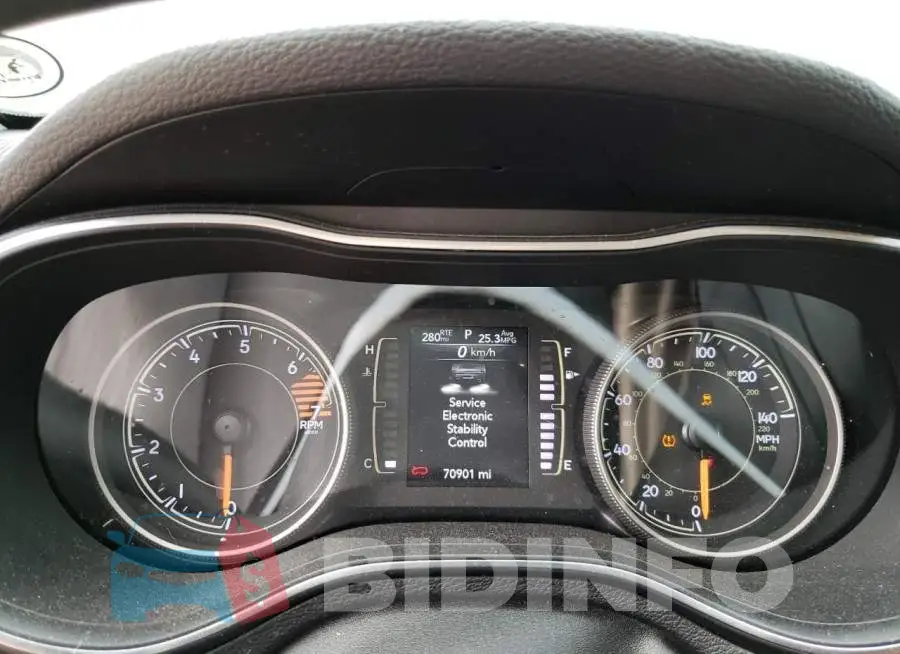 1C4PJLCB8KD164408 Photo# 9