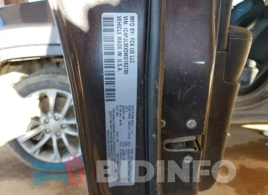 1C4PJLMX5MD183785 Photo# 12