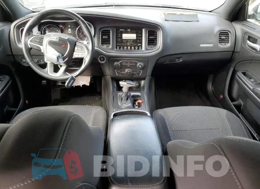 2C3CDXHG2FH916103 Photo# 8