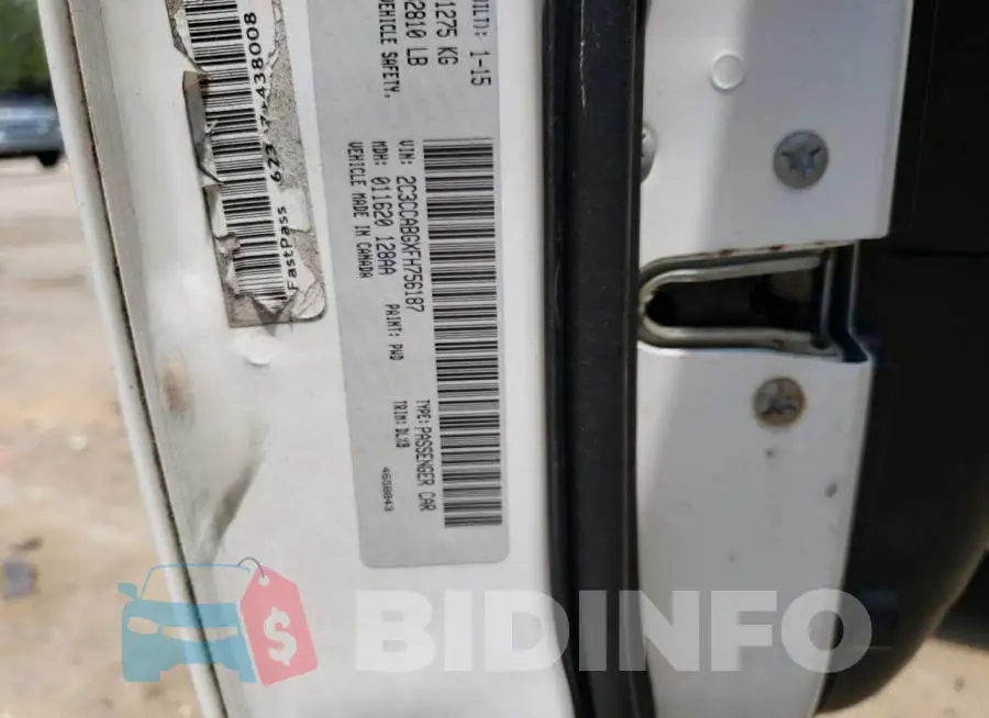 2C3CCABGXFH756187 Photo# 12