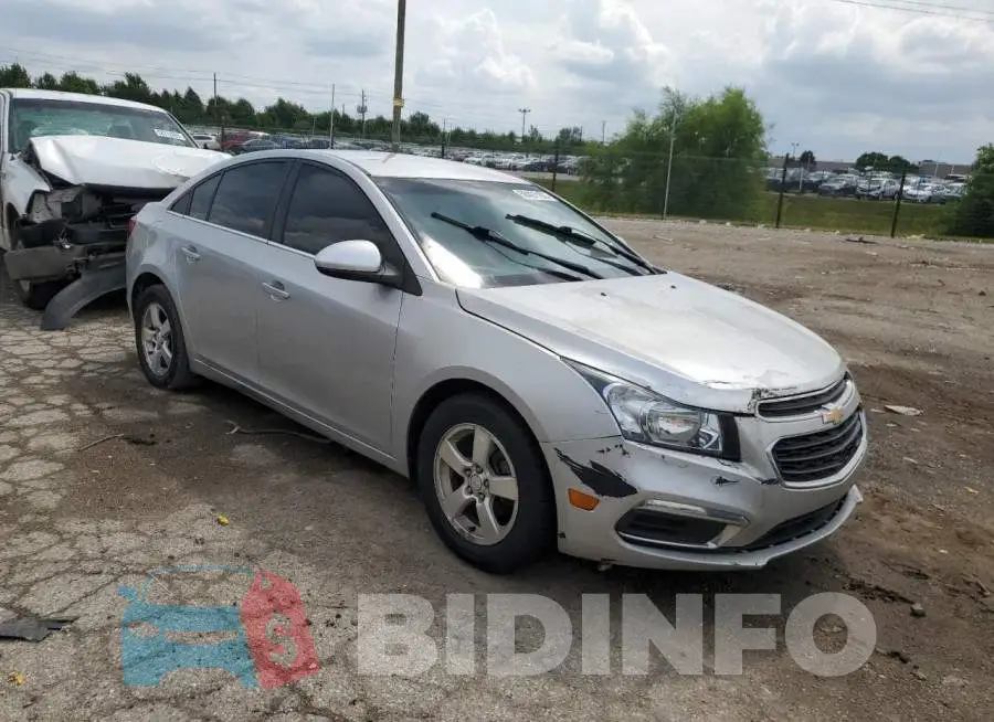 1G1PE5SB2F7194521 Photo# 4