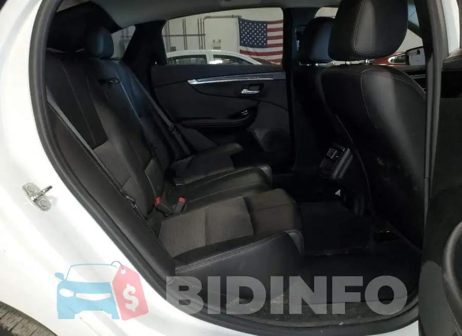 2G1105S32J9115661 Photo# 10