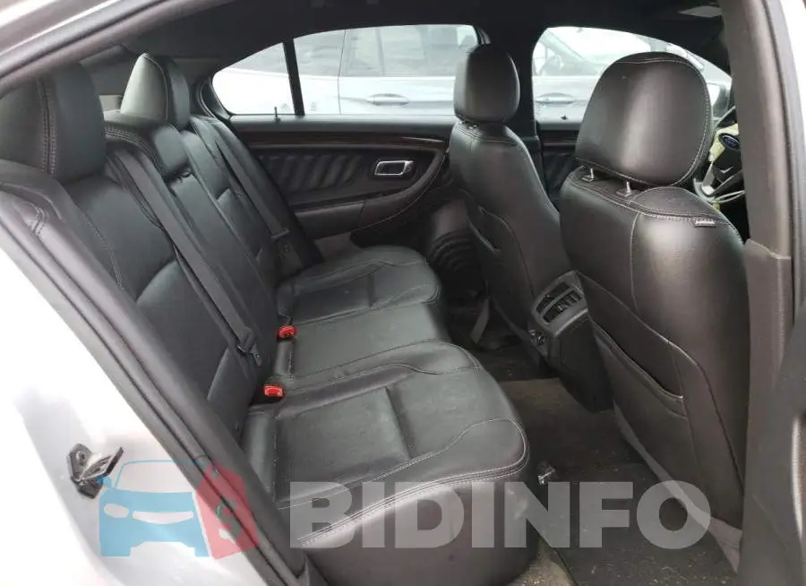 1FAHP2F81FG108818 Photo# 10