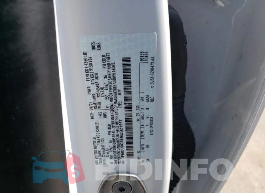1FMCU0G68MUB21557 Photo# 13