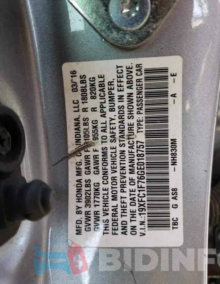 19XFC1F76GE018757 Photo# 12