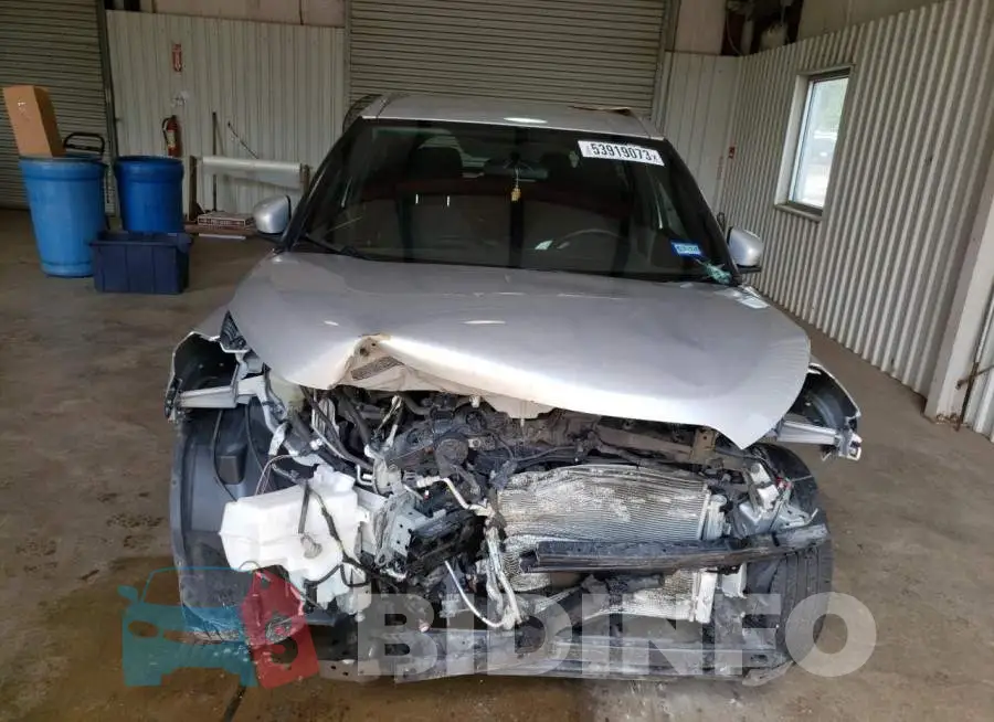 3N1CP5CU5KL553028 Photo# 5