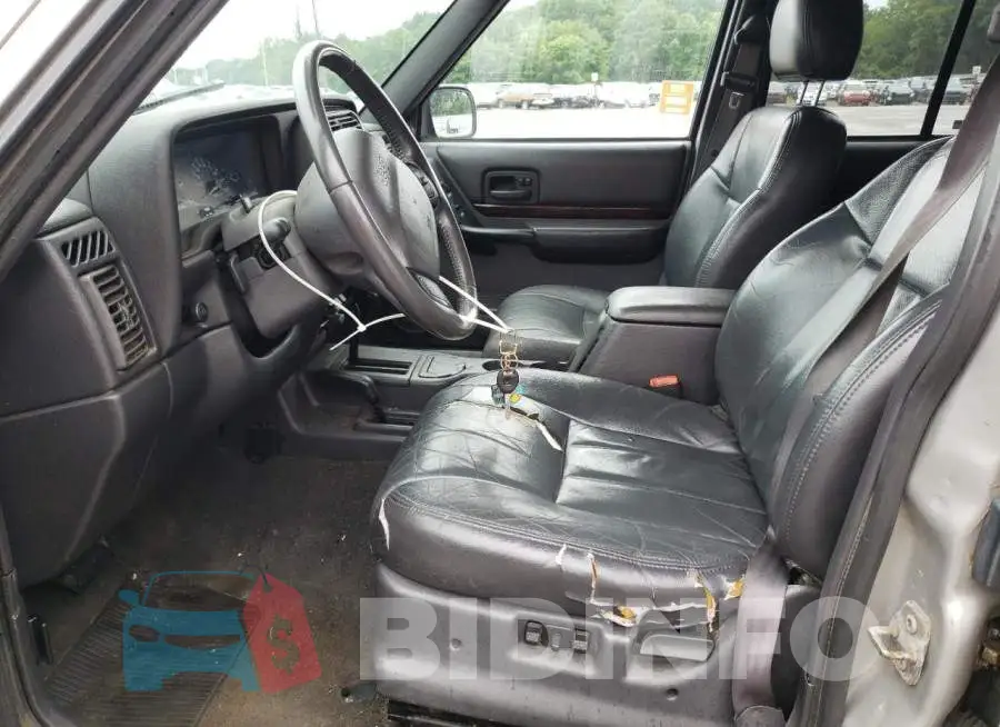 1J4FF68S3YL179835 Photo# 7