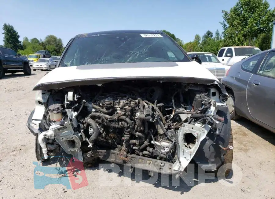 SALCT2RX3JH750178 Photo# 5