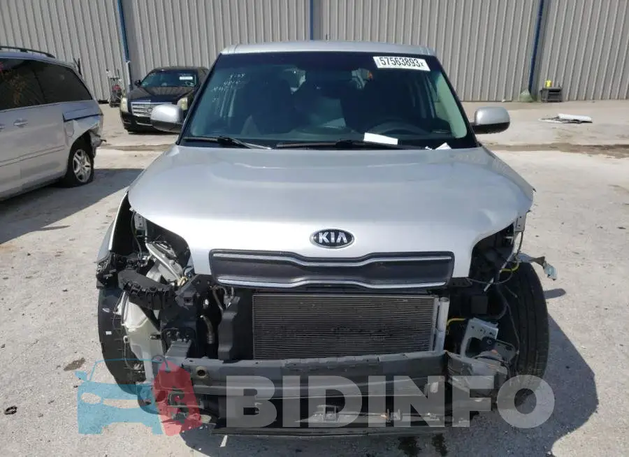 KNDJN2A22J7618592 Photo# 5