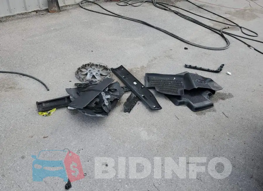 JTMG1RFV8KD013674 Photo# 13