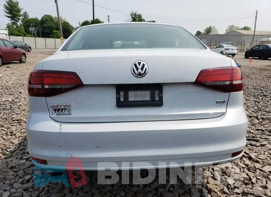 3VW2B7AJ7JM209914 Photo# 6