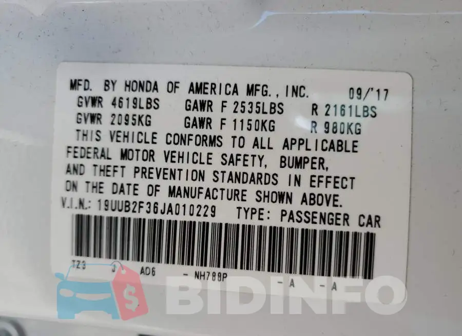 19UUB2F36JA010229 Photo# 13