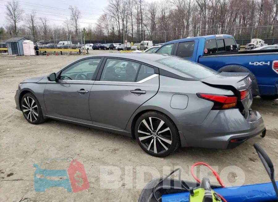 1N4BL4CV6MN396237 Photo# 2