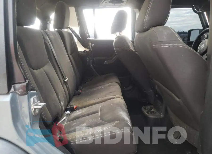 1C4BJWFG8FL718822 Photo# 10