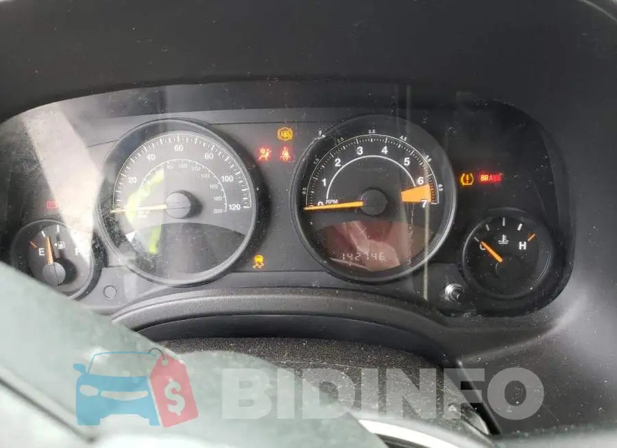 1C4NJPBA1GD669348 Photo# 9