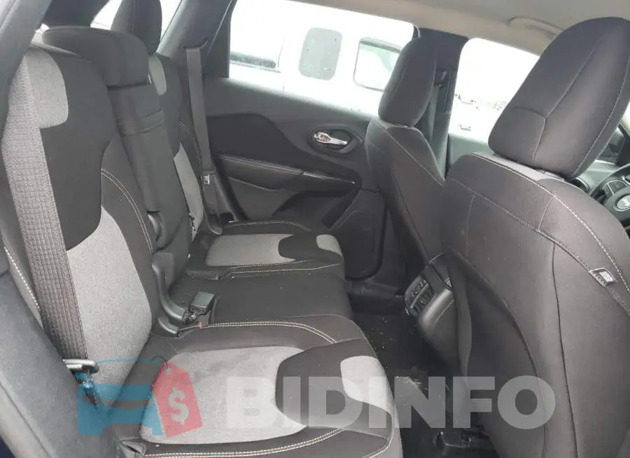1C4PJMAB7EW150131 Photo# 10