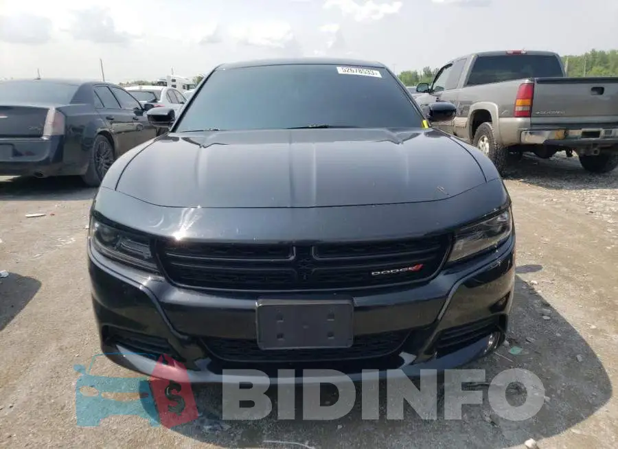 2C3CDXBG3KH748877 Photo# 5