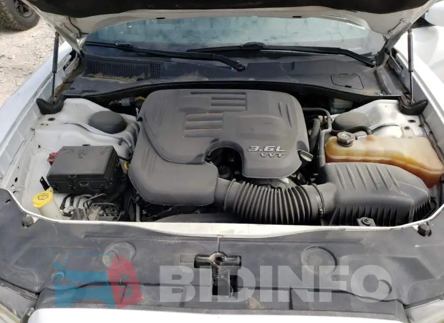2C3CDXBG8EH288300 Photo# 11