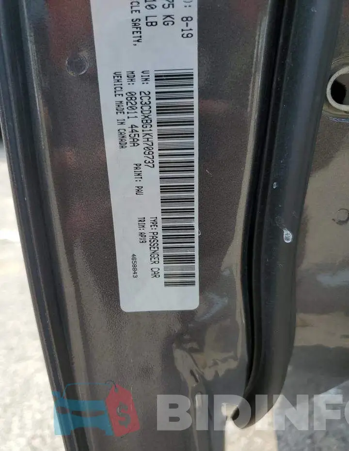 2C3CDXCT6HH601814 Photo# 12