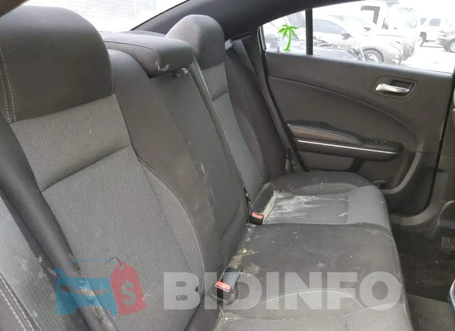 2C3CDXFG2FH778937 Photo# 10