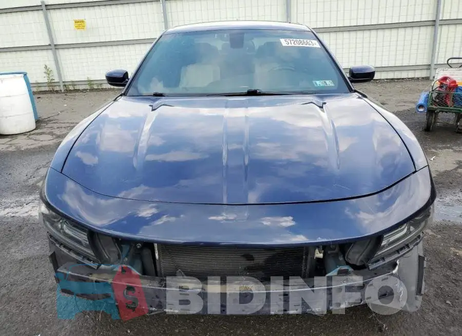 2C3CDXHG1FH917520 Photo# 5