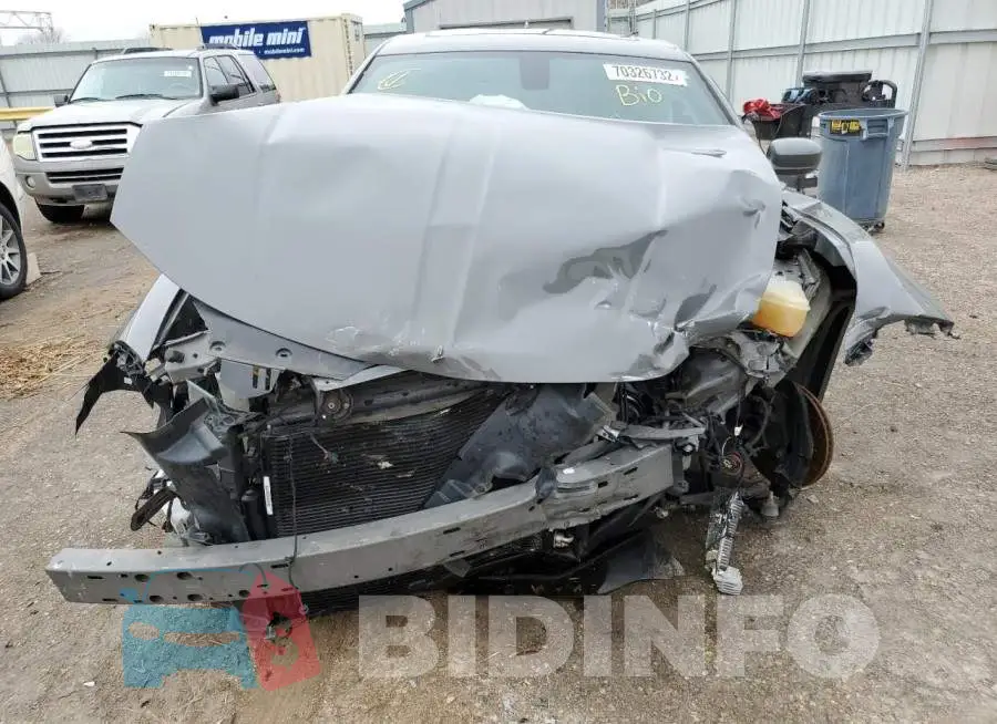 2C3CDXHG4HH669380 Photo# 5