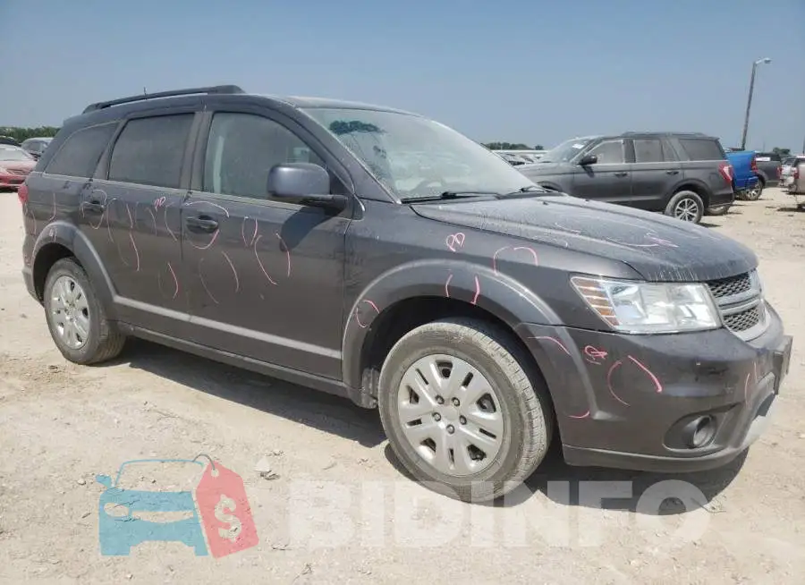 3C4PDCBG1KT701084 Photo# 4