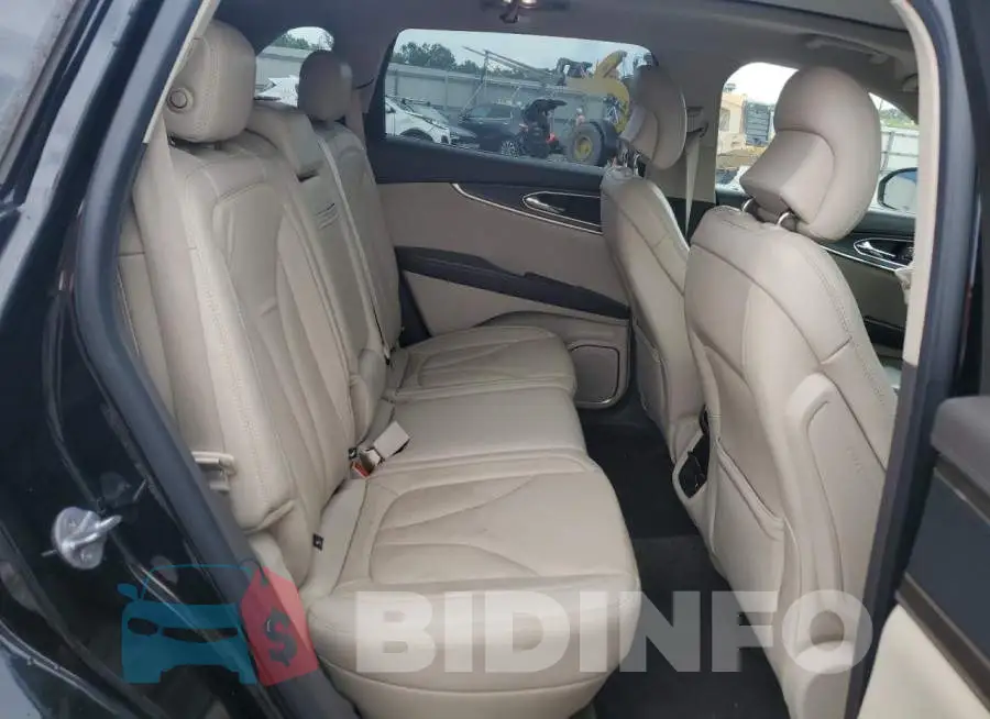 2LMPJ6LR3JBL12581 Photo# 10