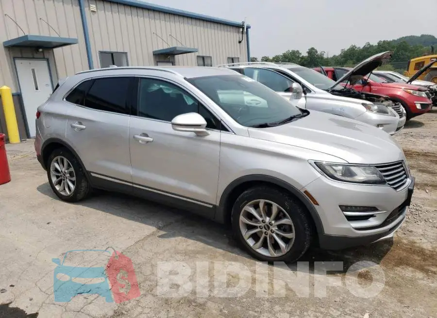 5LMCJ2D91GUJ05446 Photo# 4
