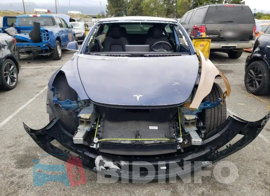 5YJ3E1EB1KF389962 Photo# 5