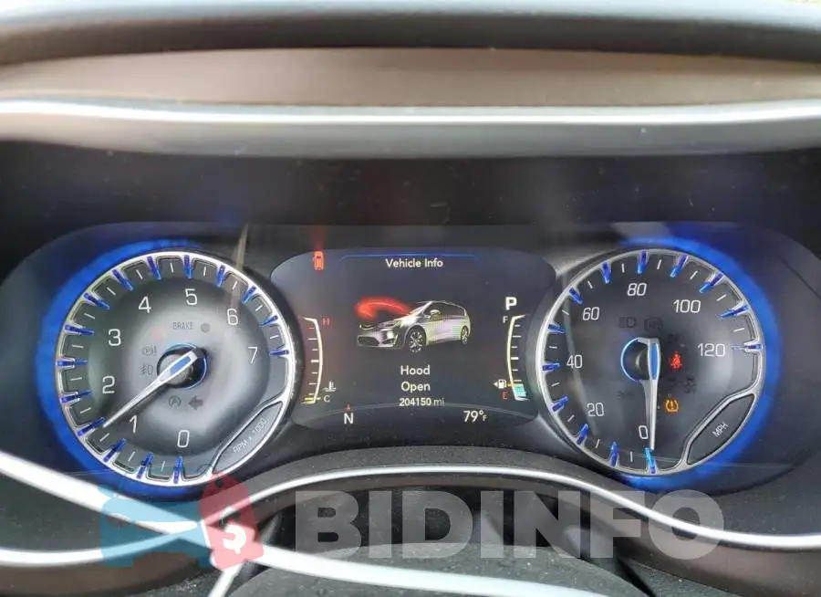 2C4RC1EG6HR579748 Photo# 9