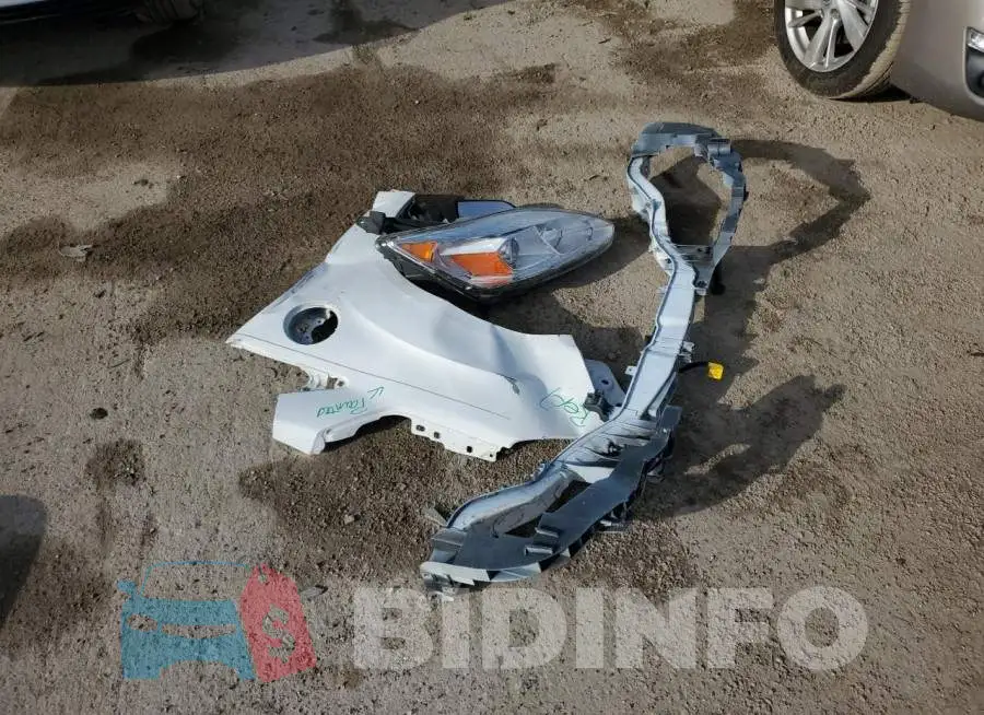 1FADP5EU2HL104186 Photo# 12