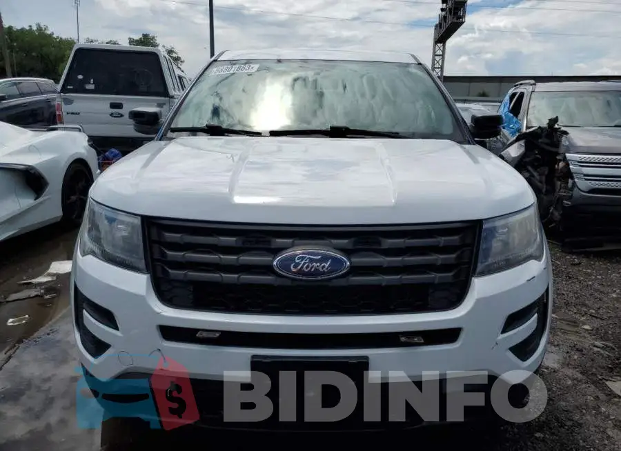 1FM5K8AR2HGD92876 Photo# 5