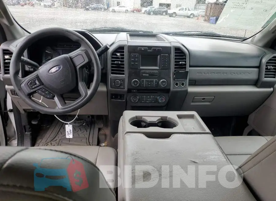 1FT7X2A67HEC18217 Photo# 8