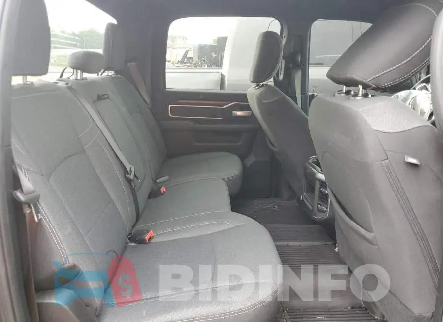 3C6UR4DJ4KG681562 Photo# 11
