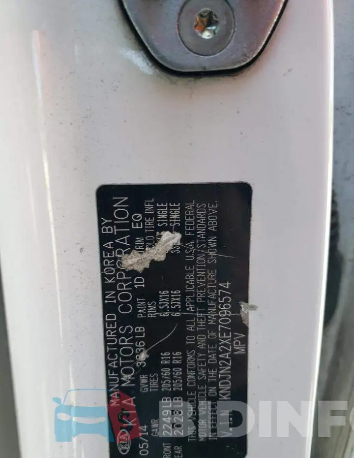KNDJN2A2XE7096574 Photo# 13