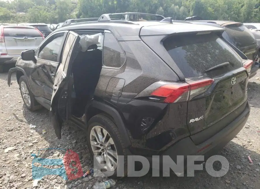 2T3A1RFV8NW292024 Photo# 2