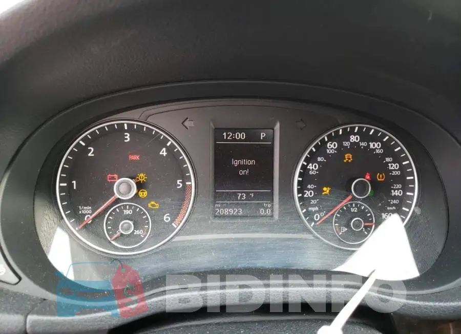 1VWCN7A3XEC115238 Photo# 9