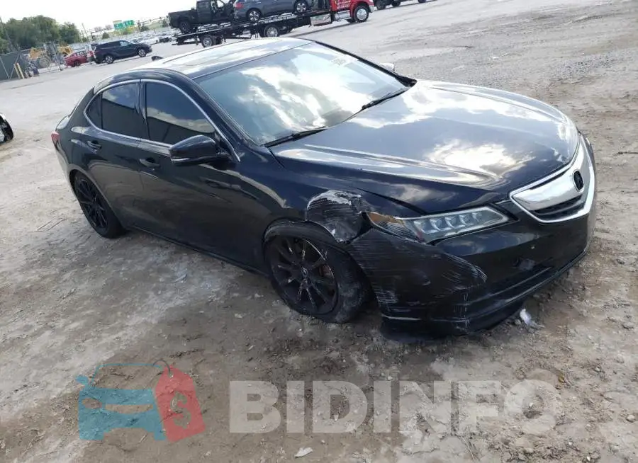 19UUB2F33FA022183 Photo# 4