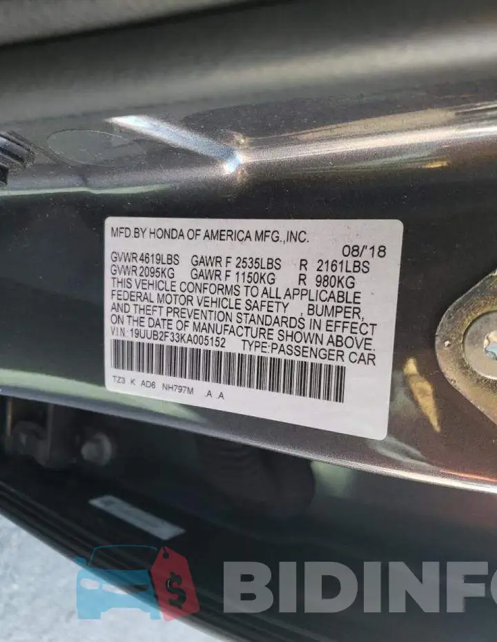 19UUB2F33KA005152 Photo# 12