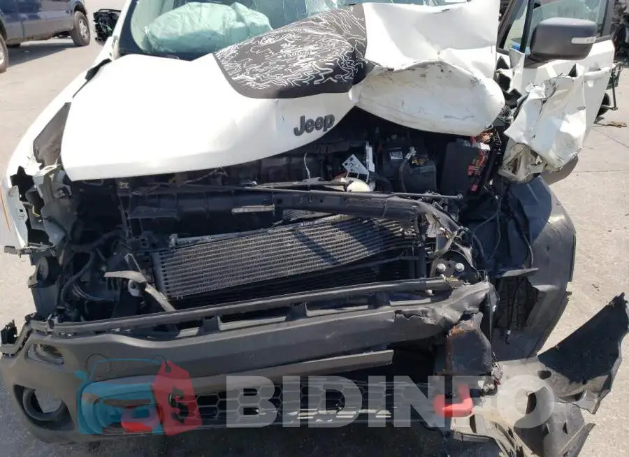 ZACCJBCB7HPE83494 Photo# 12
