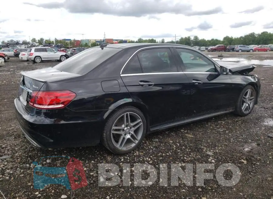 WDDHF8JB5FB095142 Photo# 3