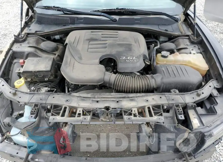 2C3CDXHG3HH623734 Photo# 11