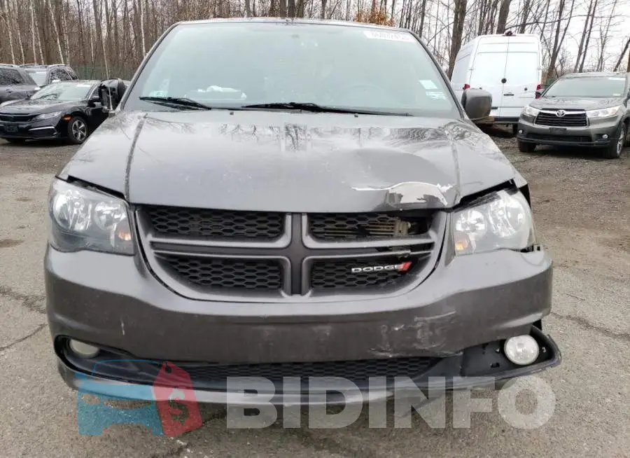 2C4RDGEG7JR282736 Photo# 5
