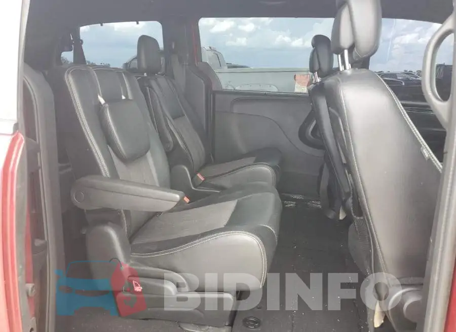 2C4RC1HG2GR112305 Photo# 11