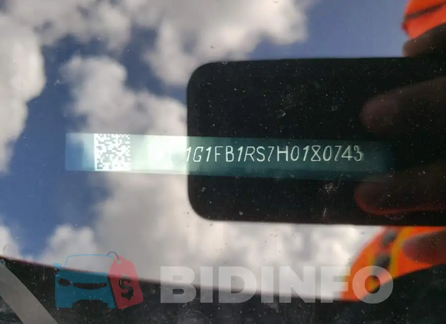 1G1FB1RS7H0180743 Photo# 10